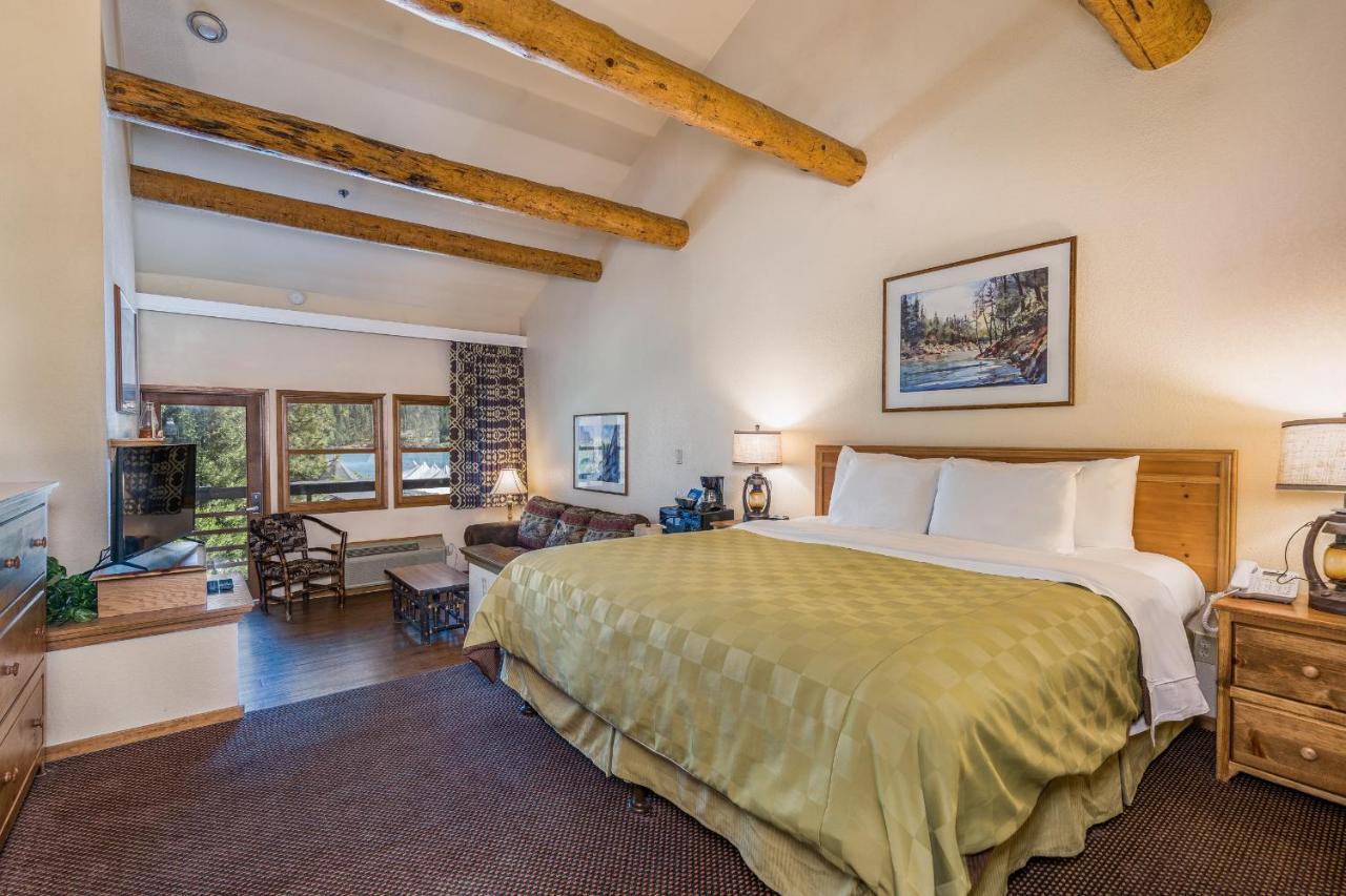 The Pines & Conference Center 4*