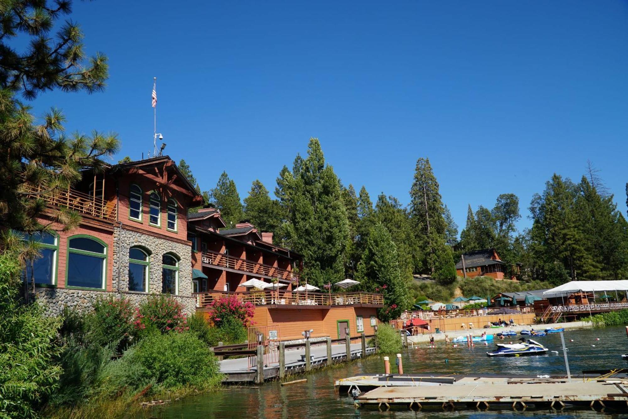 The Pines & Conference Center 4*